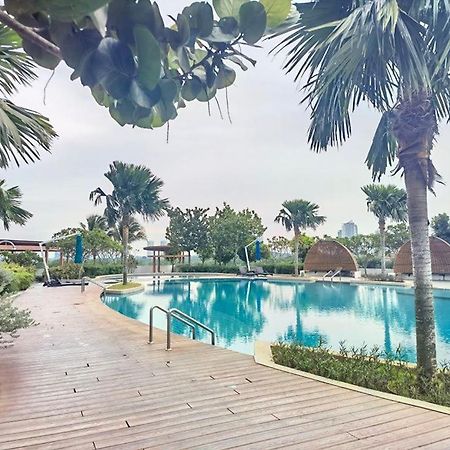 1519 Almas Suites Seaview Sunrise Netflix By Stay Nusajaya  Dış mekan fotoğraf