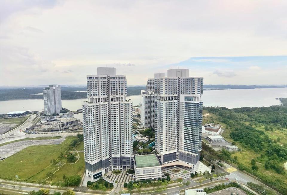 1519 Almas Suites Seaview Sunrise Netflix By Stay Nusajaya  Dış mekan fotoğraf